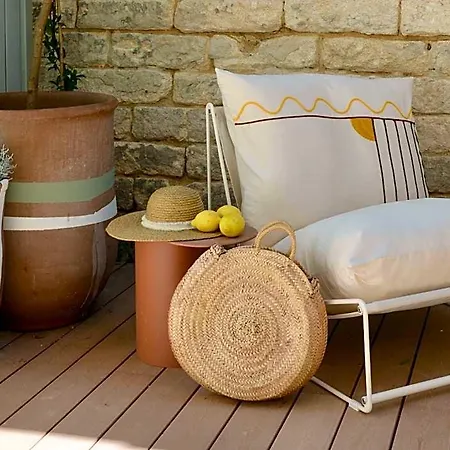 M Soleil - Centre Saint Roch Otel 4*