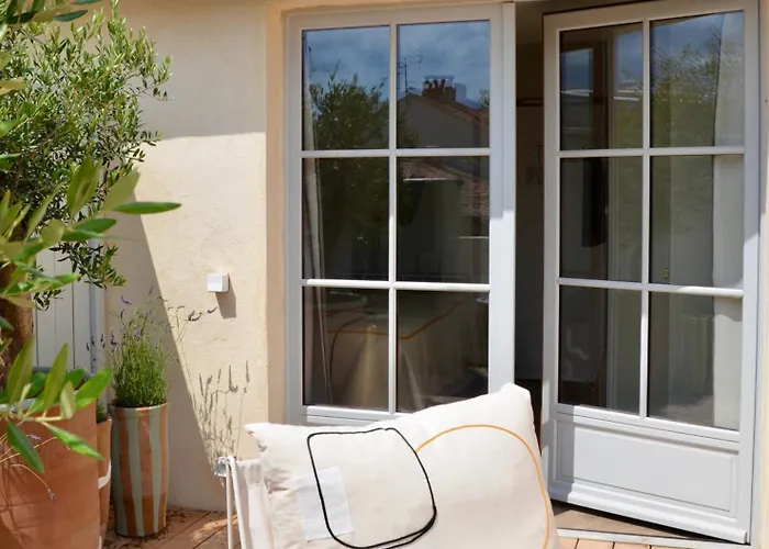 Hotel M Soleil - Centre Saint Roch 4*