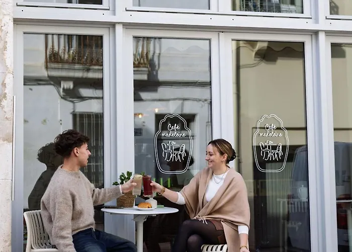 M Soleil - Centre Saint Roch Hotel