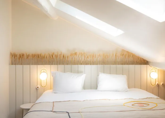 מלון M Soleil - Centre Saint Roch 4*